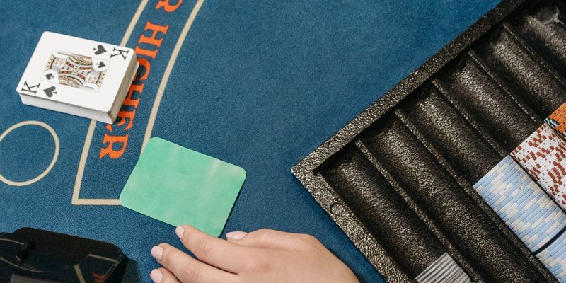 Đầu tư baccarat là gì?